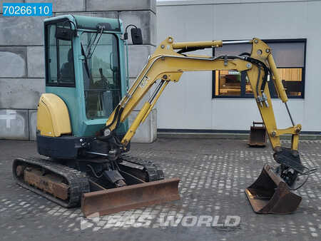 Yanmar VIO25 -4