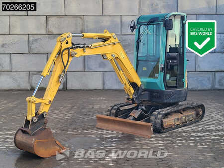 Yanmar VIO25 -4