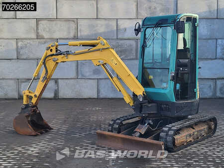 Yanmar VIO25 -4