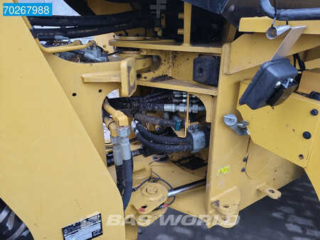 Carregadeira de rodas 2020 Caterpillar 930 M (12)