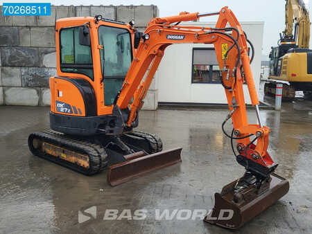 Doosan DX27 Z