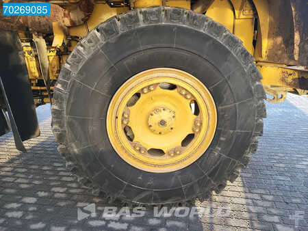 Caterpillar 772