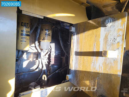 Caterpillar 772
