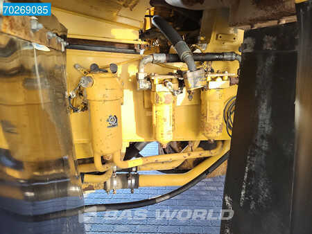 Caterpillar 772