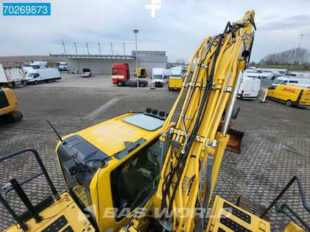 Escavatori cingolati 2018 Komatsu PC240 LC-11 ROTOTILT (11)