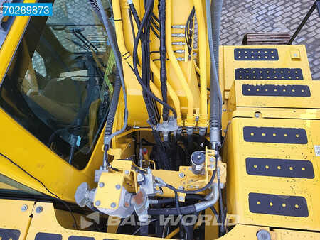 Escavatori cingolati 2018 Komatsu PC240 LC-11 ROTOTILT (25)