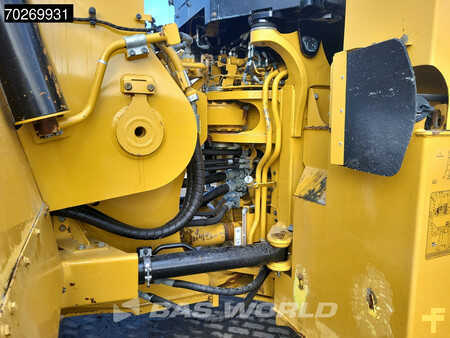 Carregadeira de rodas 2020 Caterpillar 988 K (13)