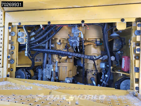 Carregadeira de rodas 2020 Caterpillar 988 K (22)