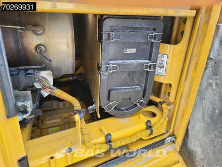Carregadeira de rodas 2020 Caterpillar 988 K (25)