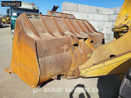 Carregadeira de rodas 2020 Caterpillar 988 K (12)