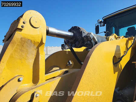 Carregadeira de rodas 2020 Caterpillar 988 K (13)