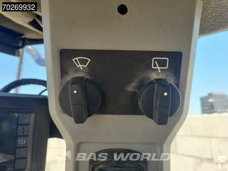 Carregadeira de rodas 2020 Caterpillar 988 K (38)