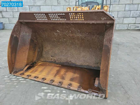 Wheel Loaders 2015 Hyundai HL760-9AWH (12)