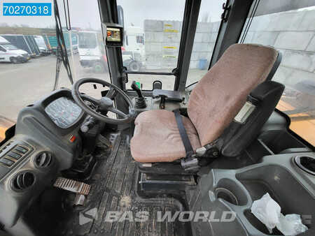 Wheel Loaders 2015 Hyundai HL760-9AWH (22)