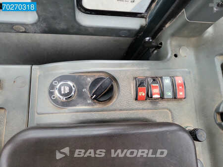 Wheel Loaders 2015 Hyundai HL760-9AWH (26)
