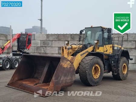 Carregadeira de rodas 2011 Komatsu WA380-6 (1)