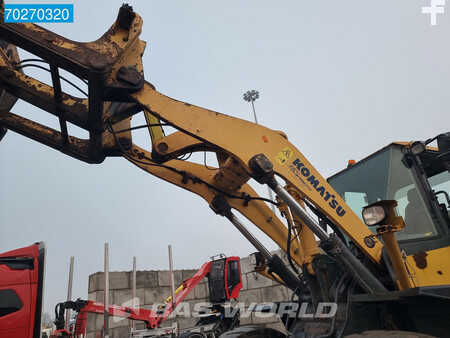 Kolové nakladače 2011 Komatsu WA380-6 (11)