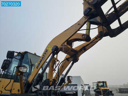 Kolové nakladače 2011 Komatsu WA380-6 (12)
