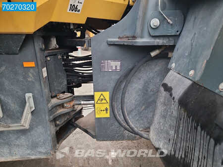 Kolové nakladače 2011 Komatsu WA380-6 (14)