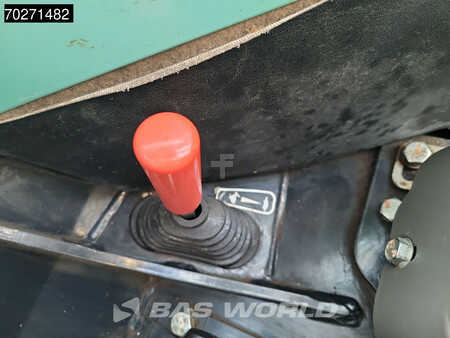 Mini kotrógép 2014 Yanmar VIO50-U (27)