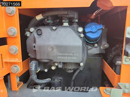 Escavadora de rodas 2019 Doosan DX140 W-5 OIL QUICK - GERMAN (22)