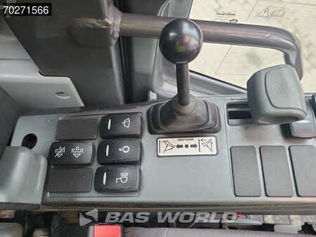 Escavadora de rodas 2019 Doosan DX140 W-5 OIL QUICK - GERMAN (37)