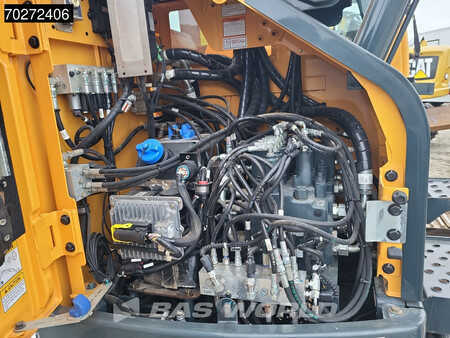Telakaivinkoneet  2021 Hyundai HX145 LCR (29)