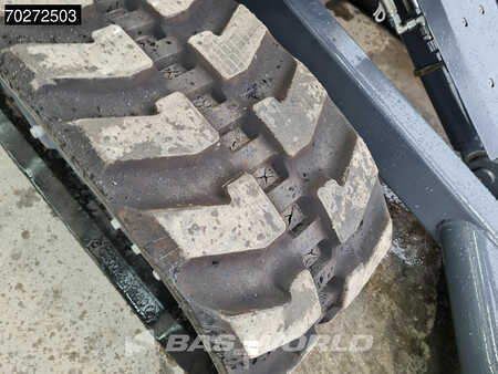 Mini kotrógép 2023 XCMG XE27 E FACTORY WARRANTY - KUBOTA ENGINE (21)