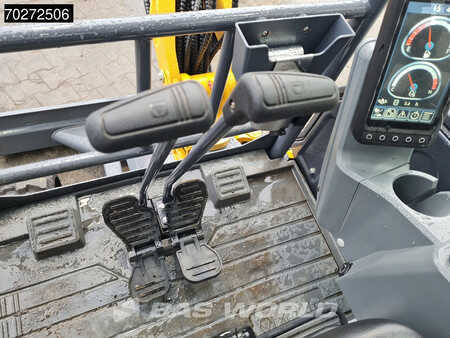 Mini excavators 2023 XCMG XE27 E 2 YEARS FACTORY WARRANTY - KUBOTA ENGINE (28)