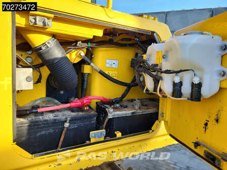 Escavadoras 2018 Komatsu D65 PX -18 (18)