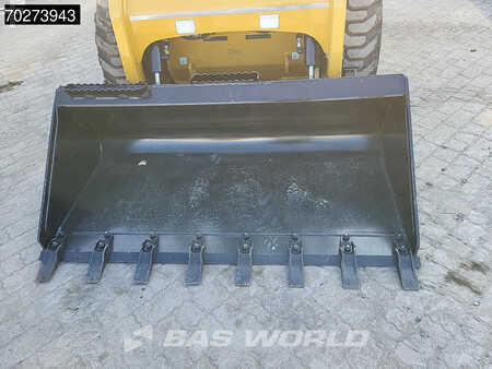 Hjullaster 2024 Caterpillar 216 B3 (16)