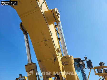 Carregadeira de rodas 2005 Caterpillar 988 H (10)