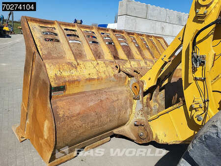 Carregadeira de rodas 2005 Caterpillar 988 H (18)