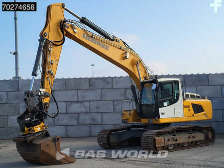 Korečková rýpadla 2018 Liebherr R926 WLC 2 BUCKETS (1)
