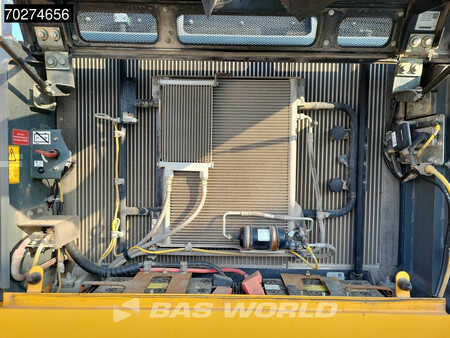 Beltegraver 2018 Liebherr R926 WLC 2 BUCKETS (33)