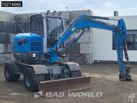 Kerekes kotrógép 2011 Wacker Neuson 6503-2 (8)