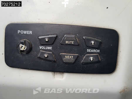 Excavadoras de cadenas 2008 Hyundai ROBEX 180 LC-7 (29)