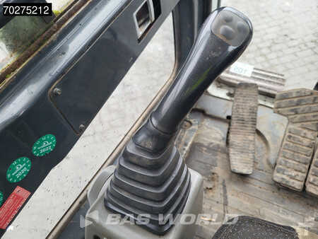 Excavadoras de cadenas 2008 Hyundai ROBEX 180 LC-7 (33)