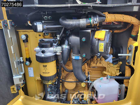 Minibagry 2023 Caterpillar 301.5 FACTORY WARRANTY (17)