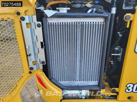 Minibagry 2023 Caterpillar 301.5 FACTORY WARRANTY (18)