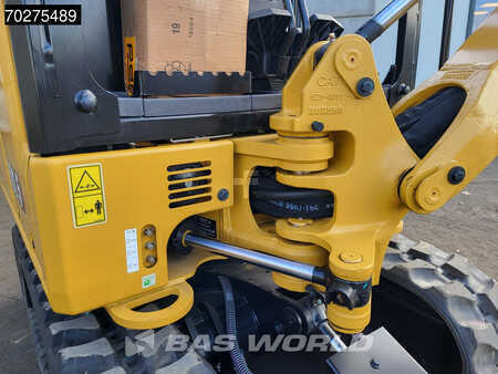 mini escavadeira 2023 Caterpillar 301.5 FACTORY WARRANTY (11)