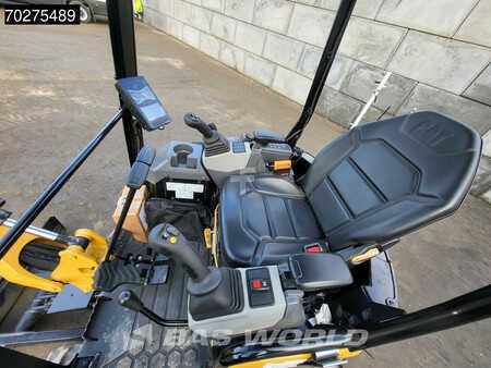 mini escavadeira 2023 Caterpillar 301.5 FACTORY WARRANTY (19)