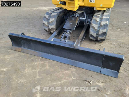 mini escavadeira 2023 Caterpillar 301.5 FACTORY WARRANTY (12)