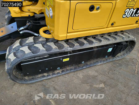 mini escavadeira 2023 Caterpillar 301.5 FACTORY WARRANTY (14)