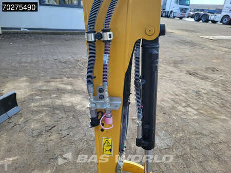 Minibagry 2023 Caterpillar 301.5 FACTORY WARRANTY (9)