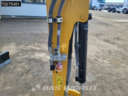 Minibagry 2023 Caterpillar 301.5 FACTORY WARRANTY (9)