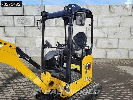 Mini pelle 2023 Caterpillar 301.7 CR FACTORY WARRANTY (14)