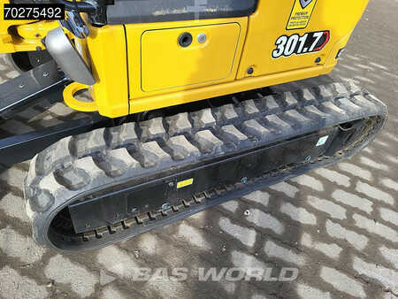 Mini pelle 2023 Caterpillar 301.7 CR FACTORY WARRANTY (15)