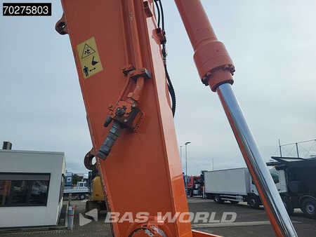 Kettenbagger 2010 Hitachi ZX225 USRLC -3 (8)