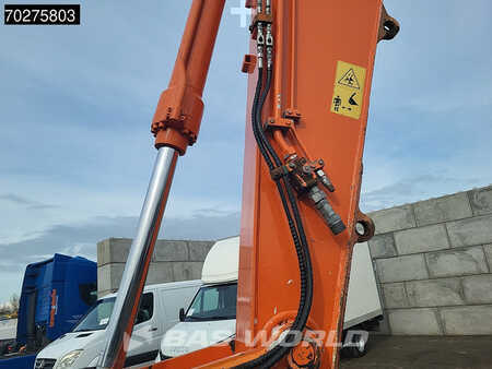 Kettenbagger 2010 Hitachi ZX225 USRLC -3 (9)